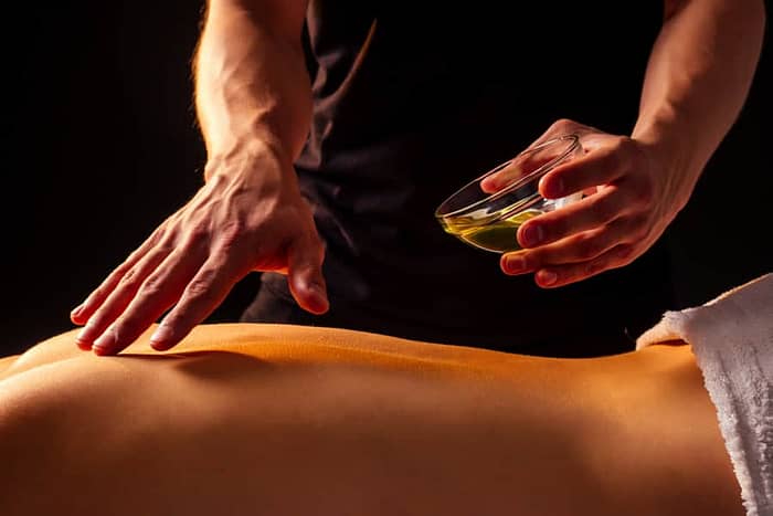 formation-massage-marseille-adhara-copyright-adobe-stock